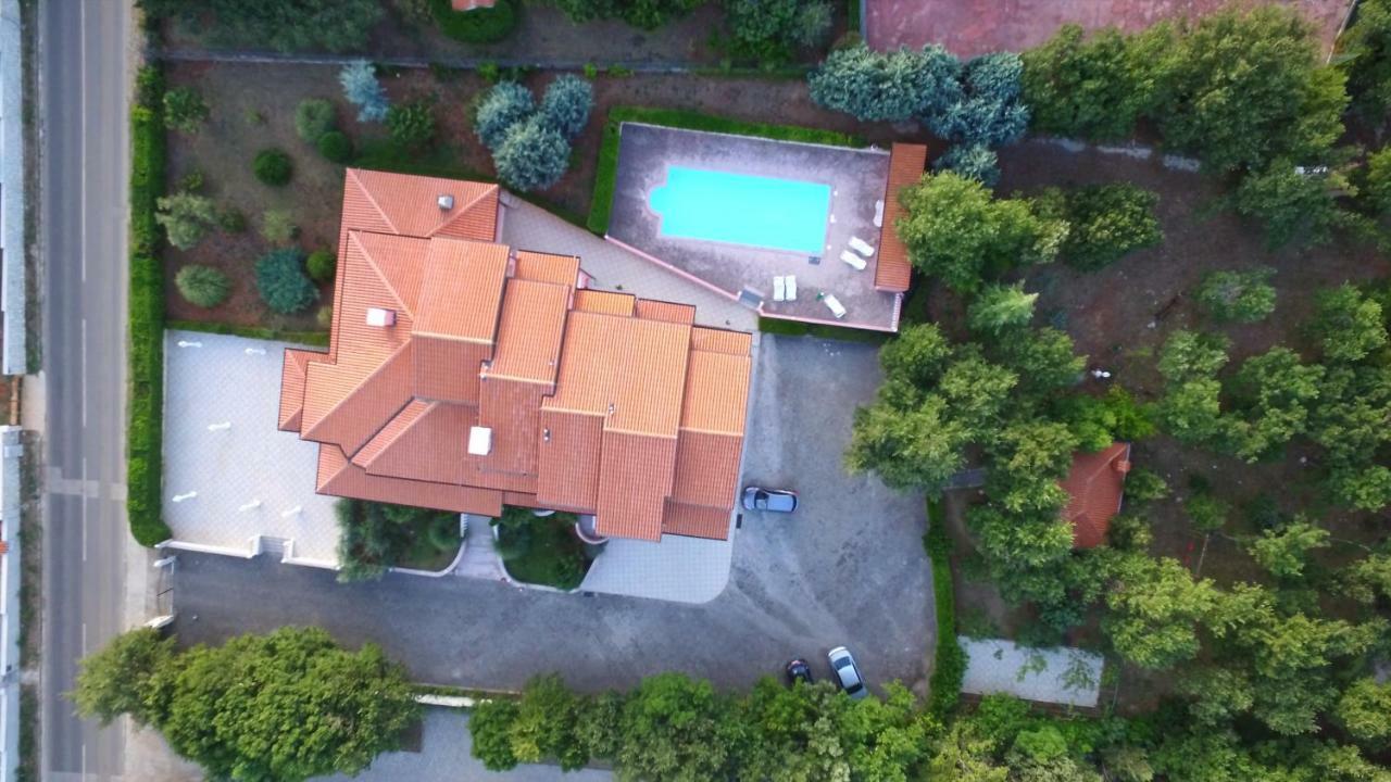 Apartments And Rooms Villa Chiara Krnica Exterior foto